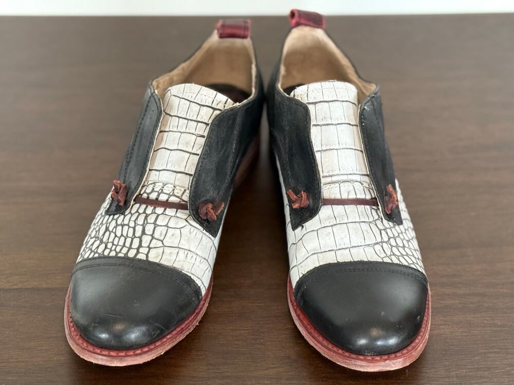 Free People Mabel Black and White Oxford Shoes